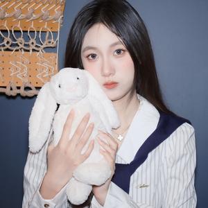 宇文群